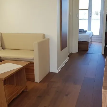 Ferienhaus House Boat - Floating House Astrid *