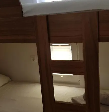 Ferienhaus House Boat - Floating House Astrid Pula