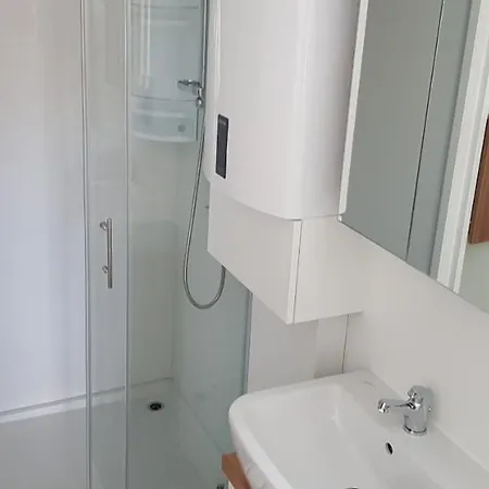 Ferienhaus House Boat - Floating House Astrid *